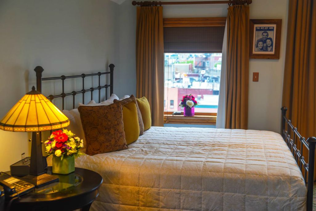 New York City Boutique Hotels - Blue Moon