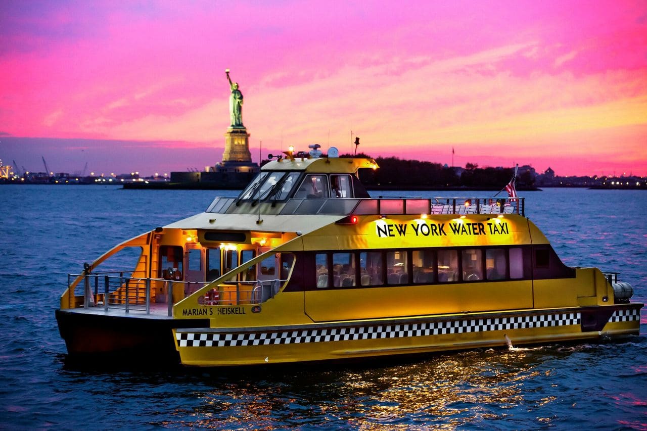 boat tours in city